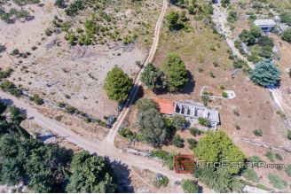 07 2016 356 Kastela ruin sea view for sale