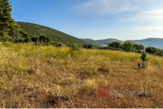 07 2016 356 Kastela ruin sea view for sale