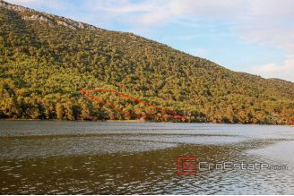 11 4898 30 Peljesac land seafront for sale