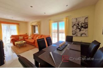 016 4897 Zadar area house sea view for sale