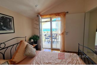 016 4897 Zadar area house sea view for sale