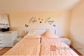 016 4897 Zadar area house sea view for sale