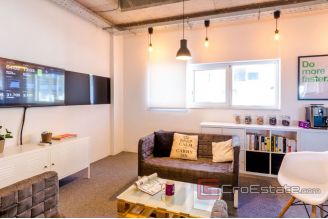 012 2015 132 split office space for sale