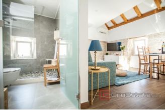 020 2022 181 trogir ciovo renovated stone house for sale