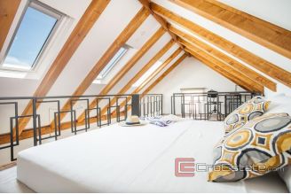 020 2022 181 trogir ciovo renovated stone house for sale