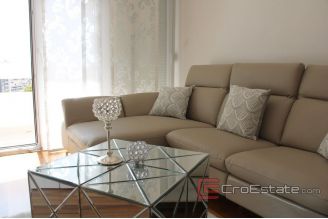 018 2018 121 split two bedroom apartment for sale