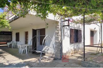 014 4904 30 detached house with the sea view Ciovo for sale1