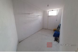 015 2016 362 island ciovo apartment with sea view for sale