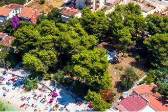 03 2021 202 Ciovo land seafront for sale