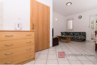 11 2021 203 Ciovo apartment for sale