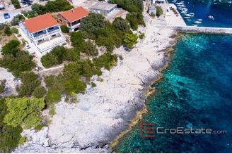 20 2013 59 Korcula house sea front for sale