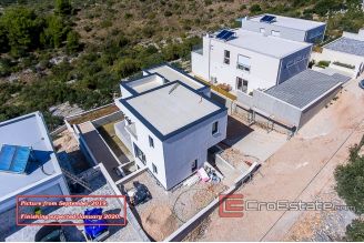 20 2022 182 Rogoznica house sea view for sale