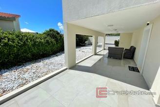 016 2021 206 Beautifully decorated villa with sea view Ciovo for sale