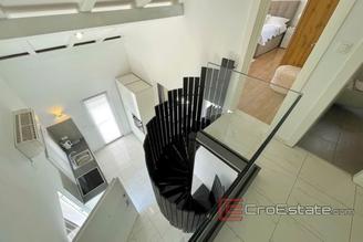 016 2021 206 Beautifully decorated villa with sea view Ciovo for sale