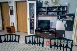 18 4912 30 Iz house sea view for sale