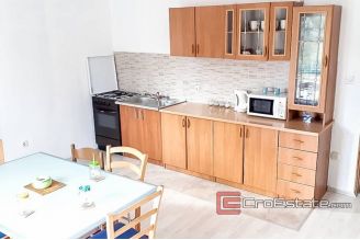 14 4910 30 Solta house sea view for sale