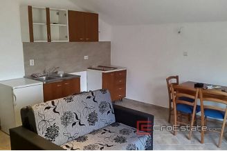 14 4910 30 Solta house sea view for sale