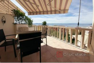 020 2016 366 makarska house with swimming pool for sale