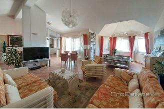 020 2016 366 makarska house with swimming pool for sale