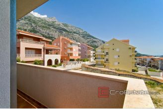 15 4915 30 Makarska apartment sea view for sale