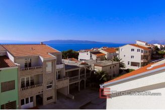 15 4915 30 Makarska apartment sea view for sale