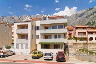 15 4915 30 Makarska apartment sea view for sale