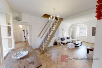 001 2018 124 split center two bedroom apartment for sale