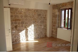 015 2021 208 vodice renovated stone house for sale