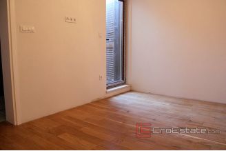 015 2021 208 vodice renovated stone house for sale