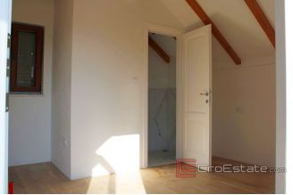 015 2021 208 vodice renovated stone house for sale