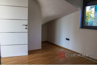 13 2021 210 Vodicek house sea view for sale