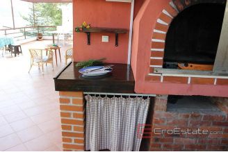18 2021 209 Ciovo house waterfront for sale