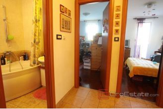 017 2019 93 two bedrooms apartment with garden for sale