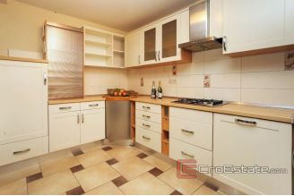 020 2022 185 near trogir villa with pool for sale