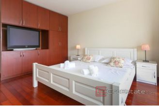 020 2022 185 near trogir villa with pool for sale