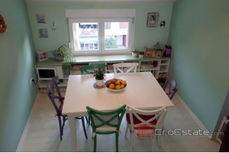 014 2016 370 trogir duplex apartment for sale