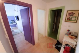 014 2016 370 trogir duplex apartment for sale