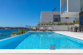 020 2022 229 near rogoznica newbuilt seafront villa for sale