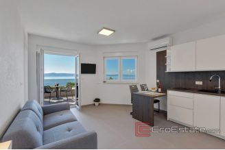 020 2018 145 near makarska new villa with pool for sale