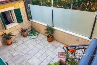 15 2025 51 Split stone house for sale