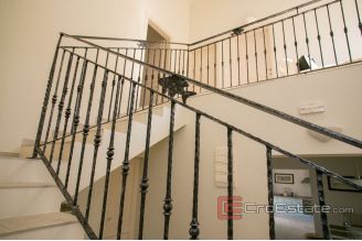 018 2021 251 island pag modern seafront villa for sale