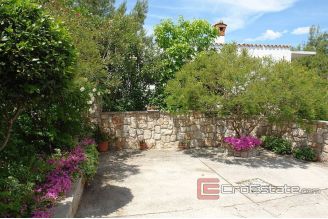 015 2021 253 island murter family house with sea view for sale