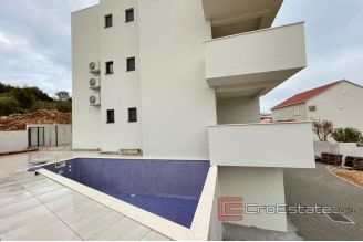 020 2022 230 island of ciovo penthouse with sea view for sale