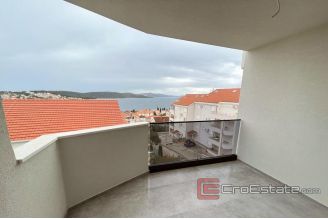 020 2022 230 island of ciovo penthouse with sea view for sale