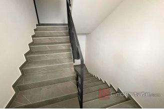 020 2022 230 island of ciovo penthouse with sea view for sale