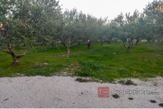 04 2024 96 Building plot Split area for sale