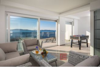 20 2021 255 Sibenik area villa seafront for sale