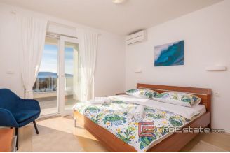 20 2021 255 Sibenik area villa seafront for sale