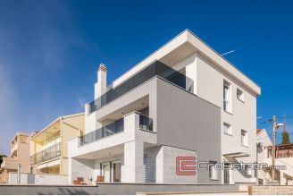 20 2021 255 Sibenik area villa seafront for sale