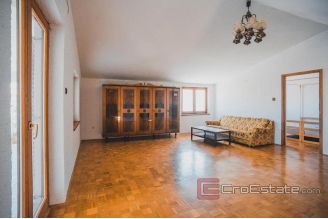 020 4998 30 island vir house with garden for sale